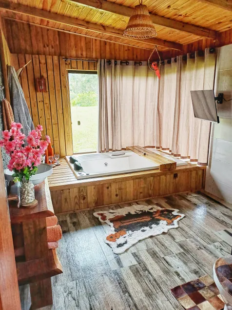 Cottage with Bathtub and Pool: Chácara das Estrelas - Image 1