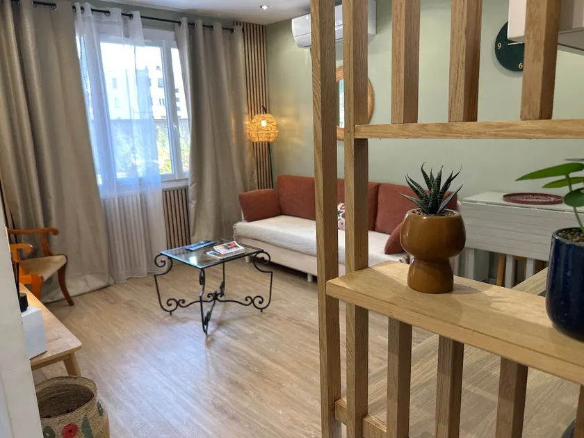 Accommodation in Ajaccio near the center, free parking - Image 1
