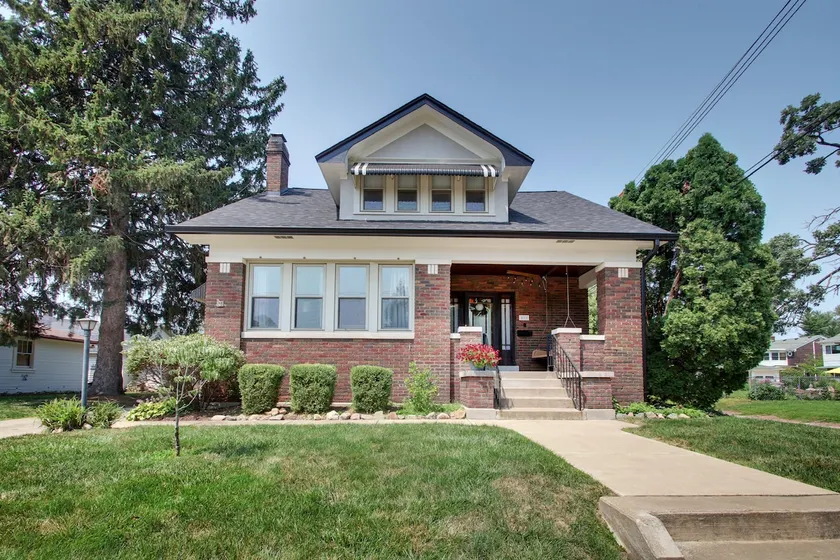 Century Old Craftsman Brick House 4-2-2 - Image 1
