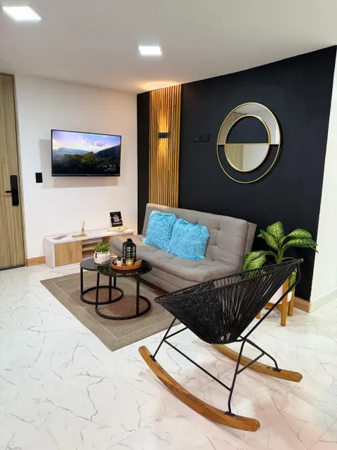 Modern apartment. Super central. - Image 1