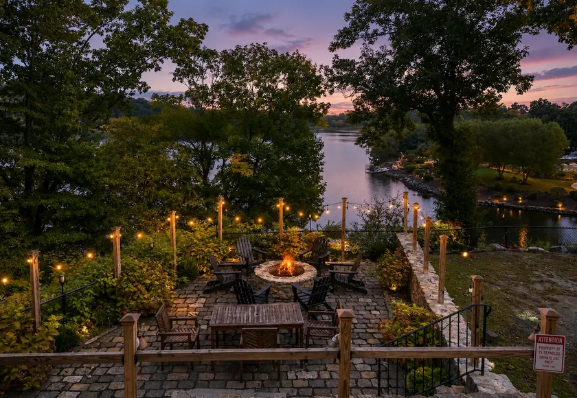 Lakeview Estate - Chef's Kitchen - NYC Getaway - Image 1