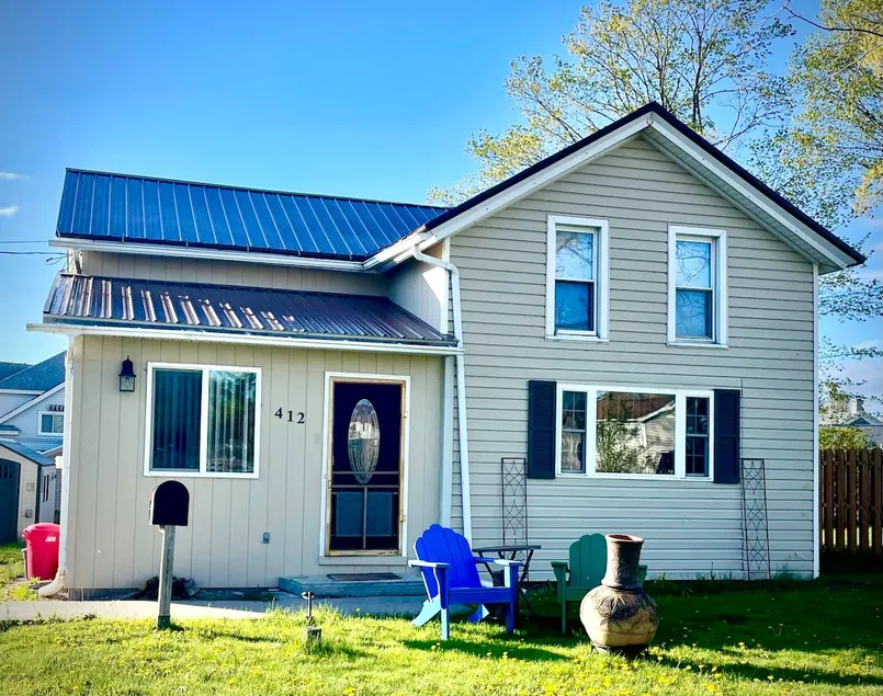 Cozy 2 bdrm near river & docks - Image 1