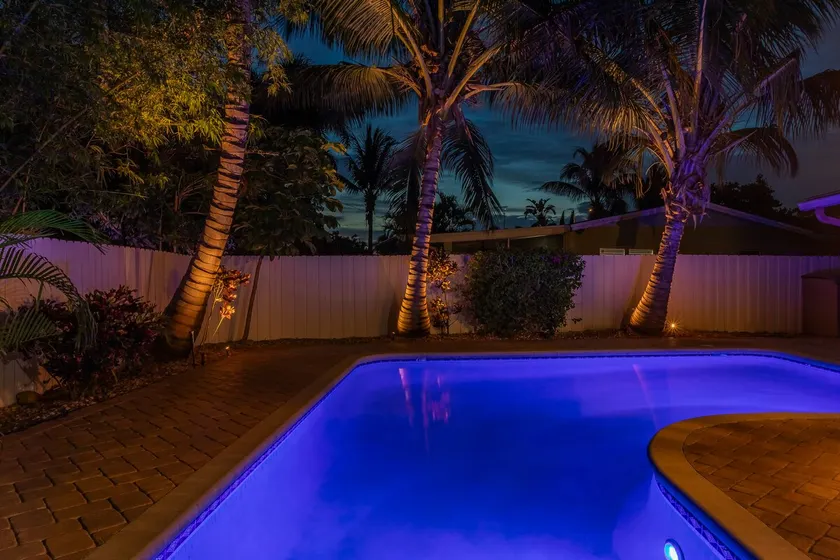 Sunset Oasis Tropical Retreat - Image 1