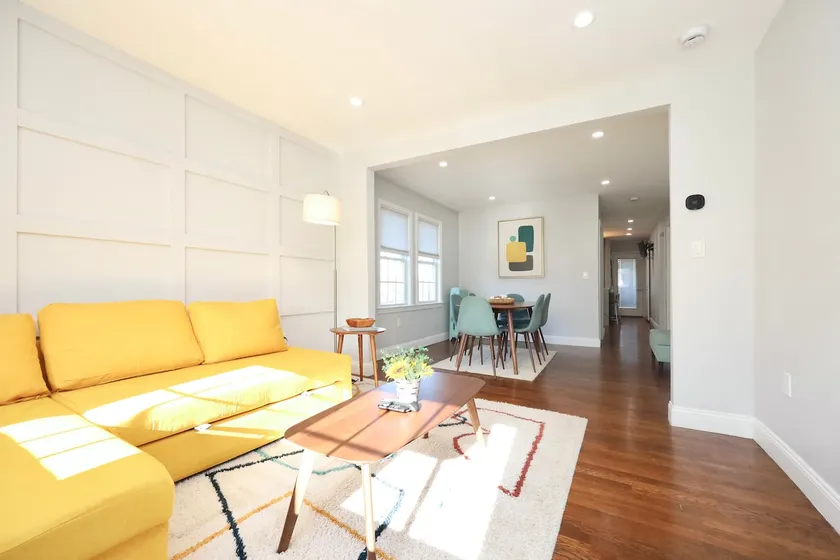 Luke 2 House | Stylish, Boston, Parking, Clean - Image 1