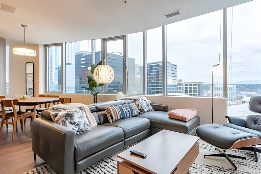 2BR Penthouse | Gym, Pool | Bellevue | Sophari A - Image 1
