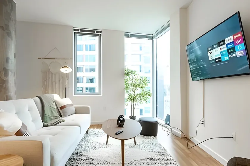 1BR | Rooftop, Gym, Pool | Bellevue | Sophari A - Image 1