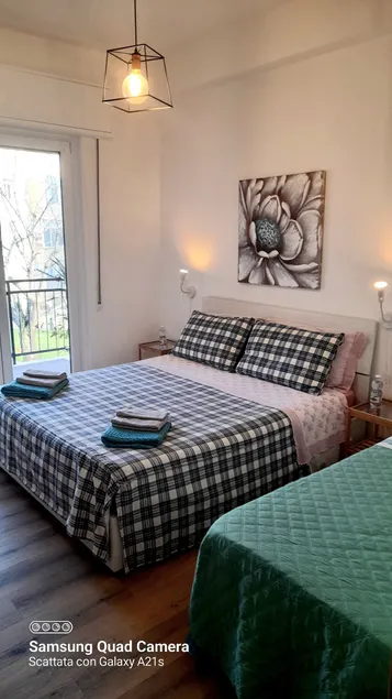 spacious, a stone's throw from the sea, 10 minutes from Bergeggi - Image 1