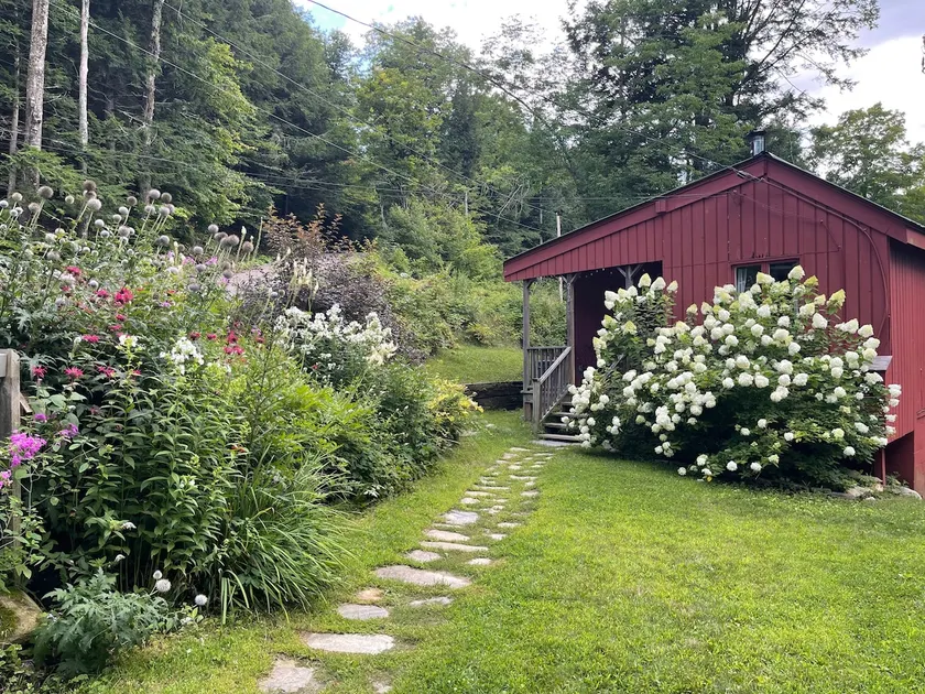 VT Cabin overlooking the West River and Village - Image 1