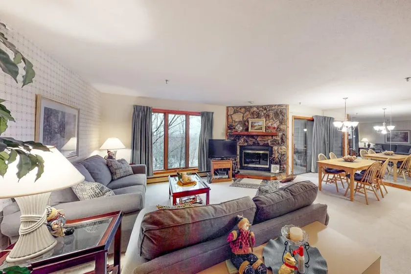 Lovely 1BR Ski In/Out Mountainview 2nd-Floor - Image 1