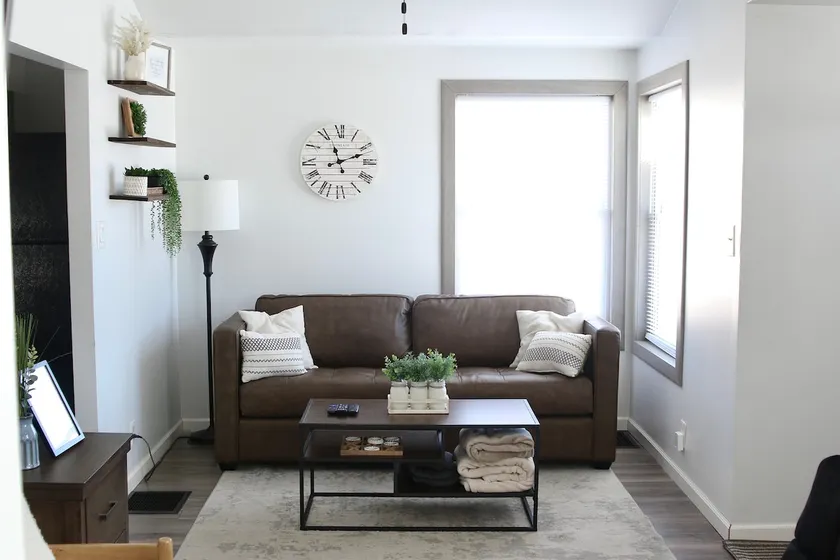 The Cozy Townhouse - Image 1
