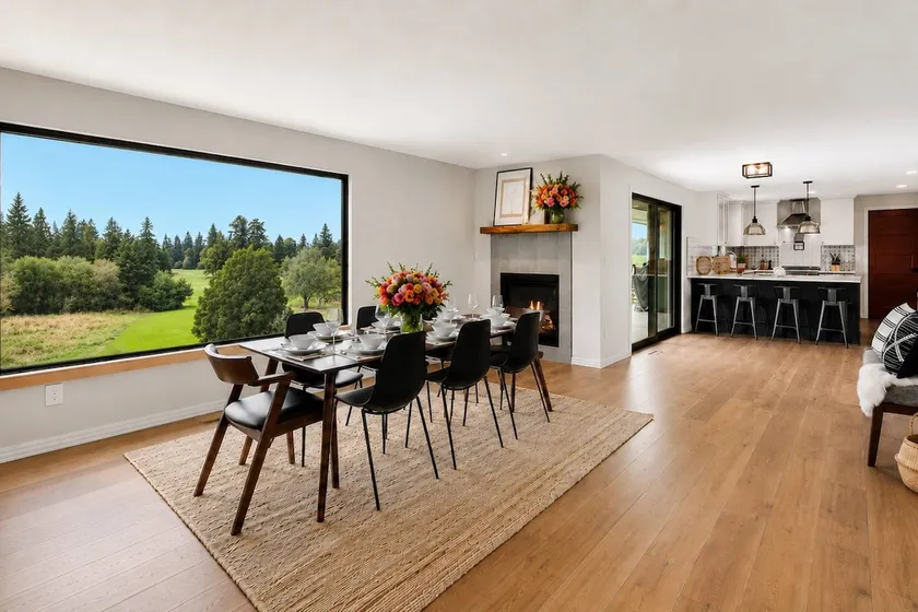 Magnificent New Build w/ Views of Golf Course - Image 1