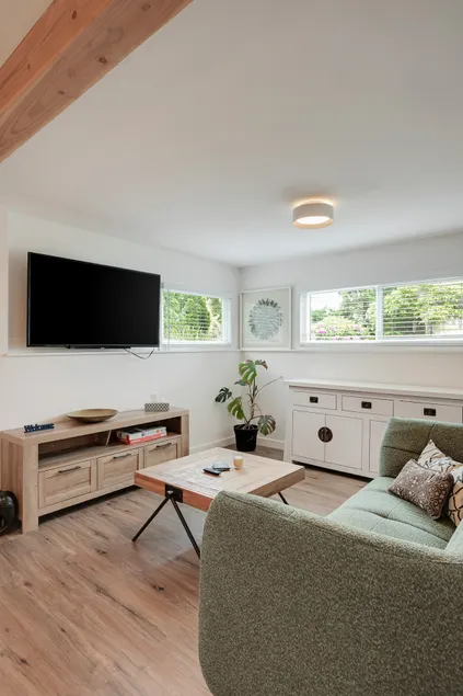 Studio Suite in Core Victoria - Image 1
