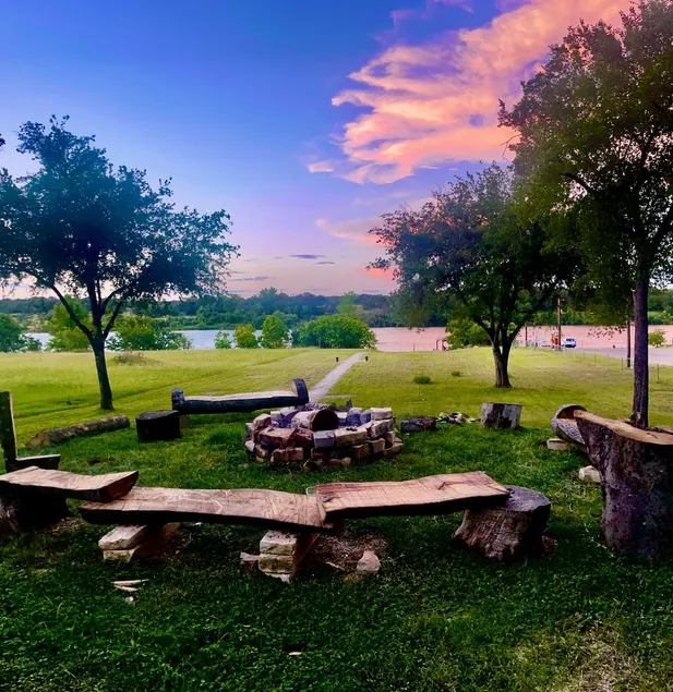 Pet-Friendly Lake House w/ Sunset Views & Kayaks - Image 1