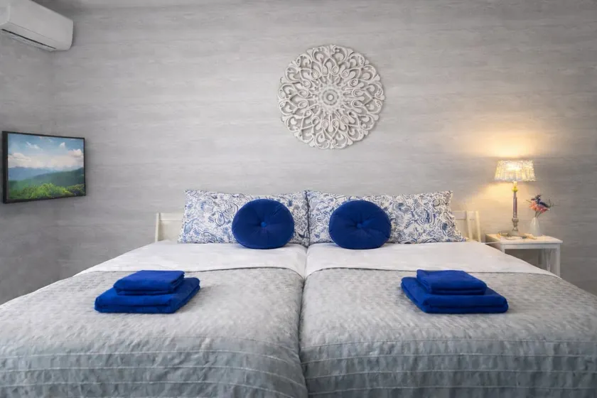 [Spacious Hollywood Twin] 3 minutes by car to the sea! Popular for couples, families, and long-term stays / B - Image 1