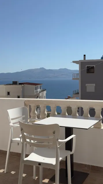 3-In Sarandë Triple Studio & Parking - Image 1