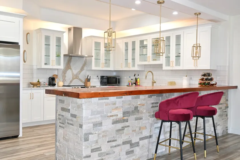 Modern cozy, pet friendly - Image 1