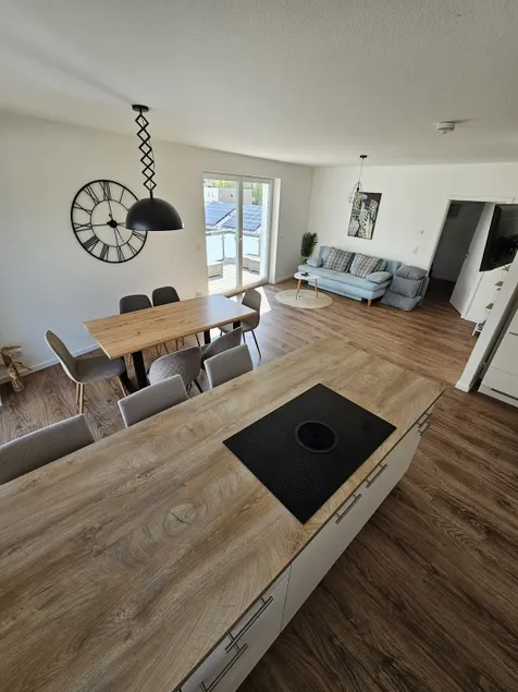 Exclusive COZY 3-room penthouse *Near Europa Park* - Image 1