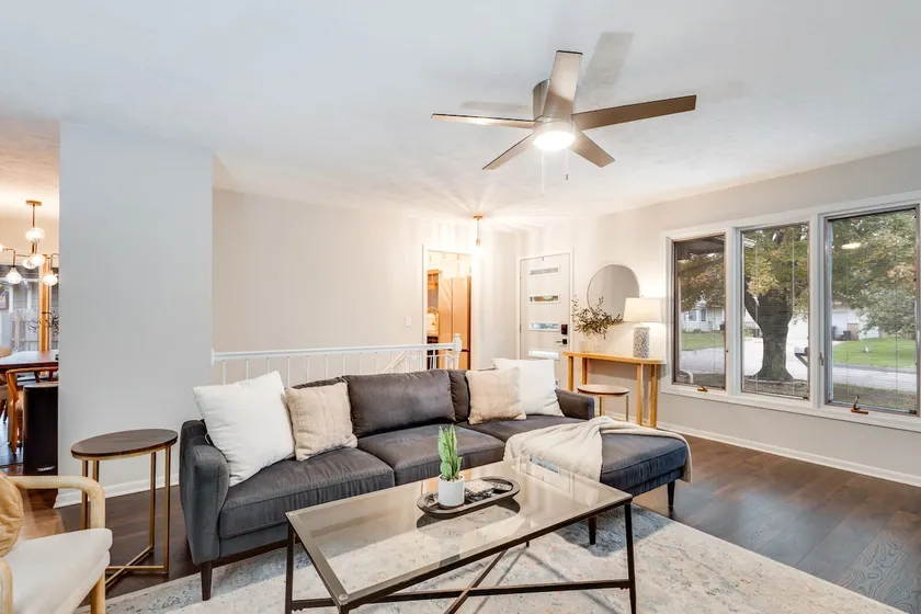 Safe Neighborhood W/ Private Patio & Fenced Yard! - Image 1