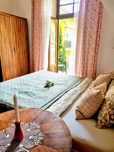 Eliza Old Town Apartment - Image 1