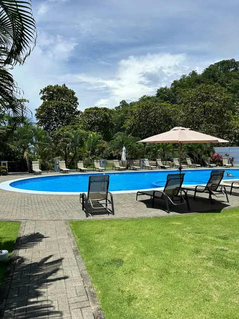 Gorgeous Beachfront Condo w/ Incredible Ocean Views & Access to Pool - Image 1