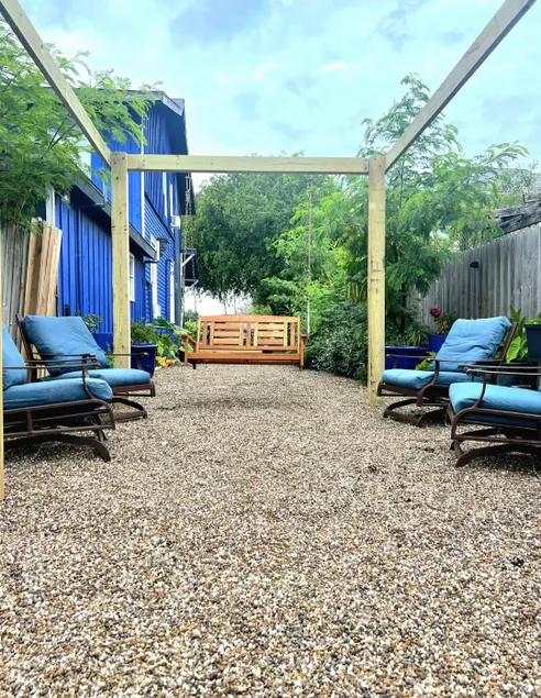 Perfect Location CC | An AmorCC Property - Image 1