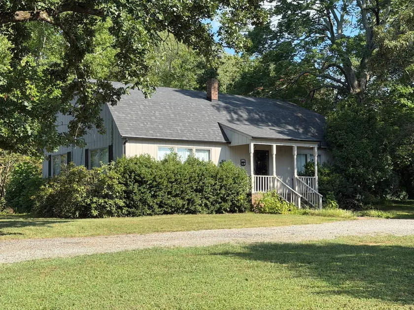 Farmhouse at Scarlett Farms - Image 1
