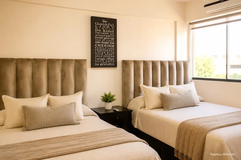 Comfortable and air-conditioned for up to 8 guests - Image 1