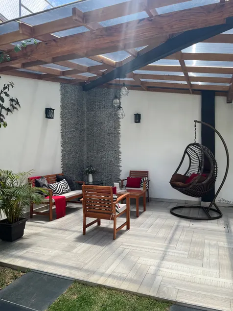 Garden House - Image 1