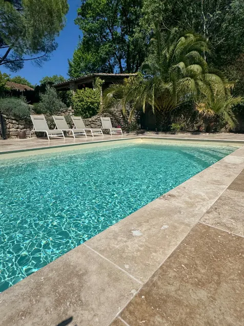 Charming 3-star accommodation & heated pool - Image 1