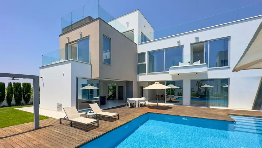 Cove Seaview Villas - Nautica - Image 1
