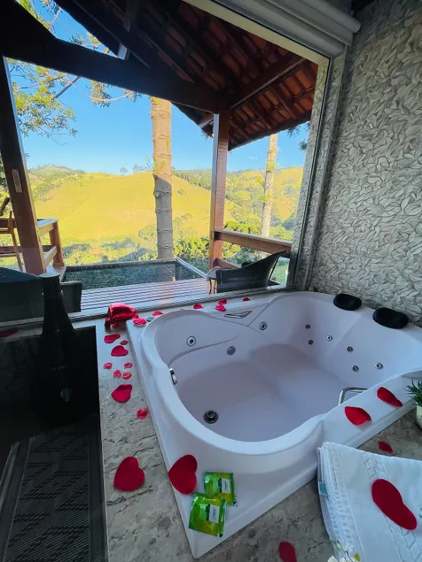 Araucária Chalet, Jacaranda Chalet - Image 1