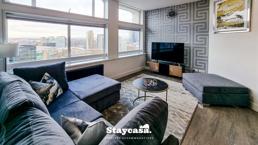 Modern City Centre Apt Stunning 18th Floor View - Image 1