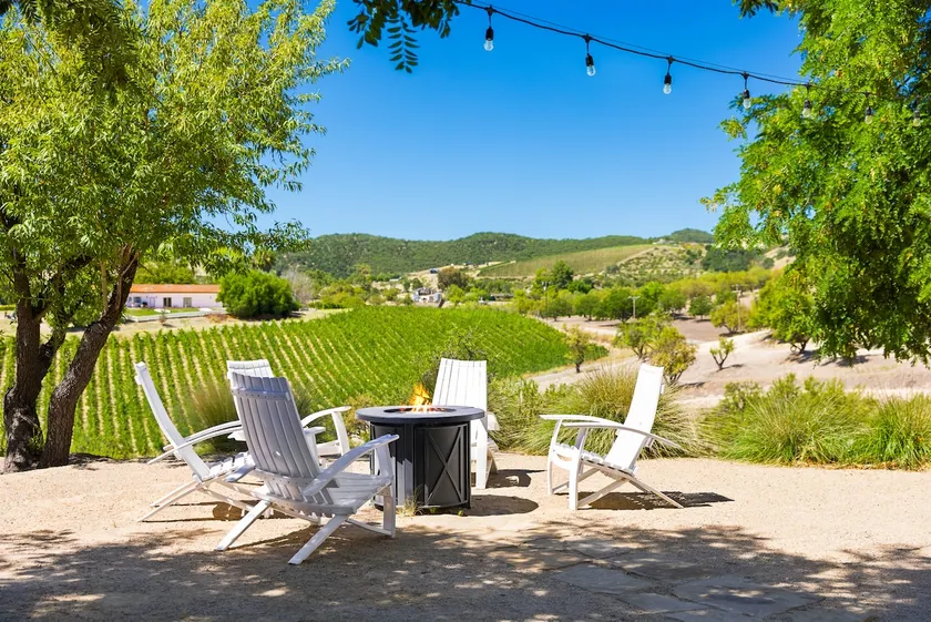 Bella Vista- Paso Wine Country with Vineyard Views - Image 1