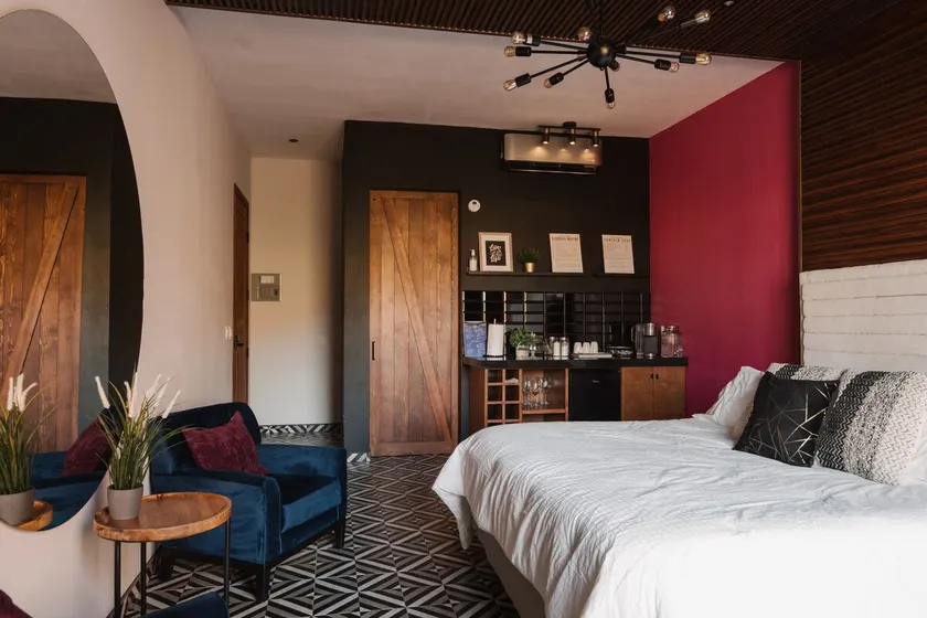 Heart Suite | Casa Frida - Image 1