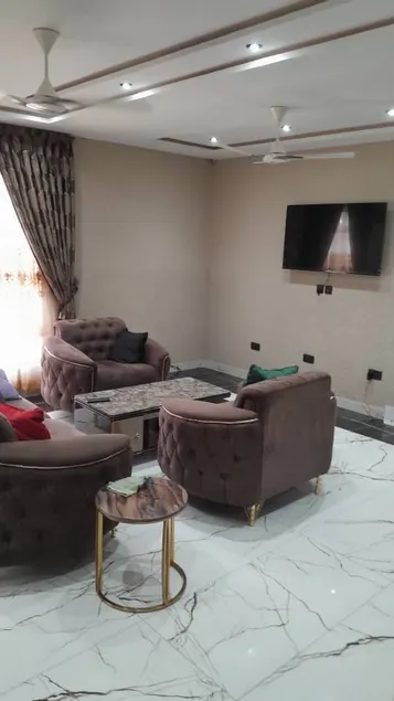 Cozy Hill Top Lodge - 15 km from KMS Intl. & KNUST - Image 1