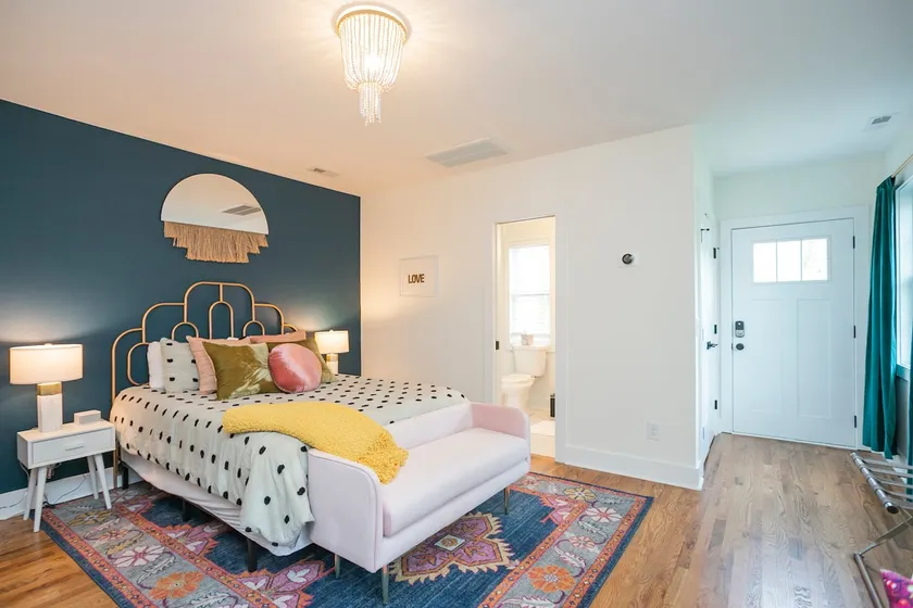 Private, Charming Sylvan Park Guest Suite, Parking - Image 1
