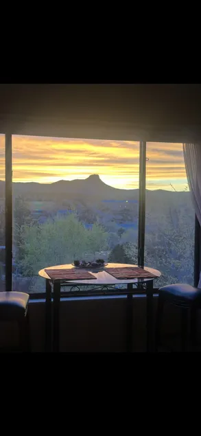 NEW MOUNTAIN VIEW CONDO (PRESCOTT) - Image 1