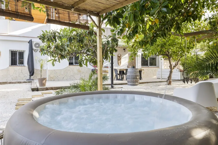 Casa Pitaya - with Jacuzzi near Málaga & the beach - Image 1