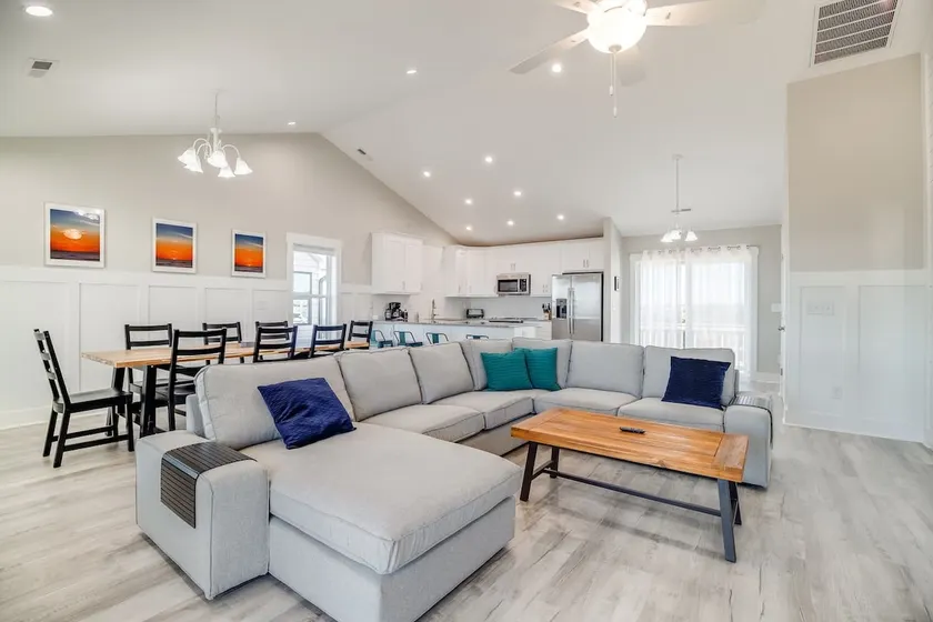 New Home | Ocean Views | Centrally Located - Image 1