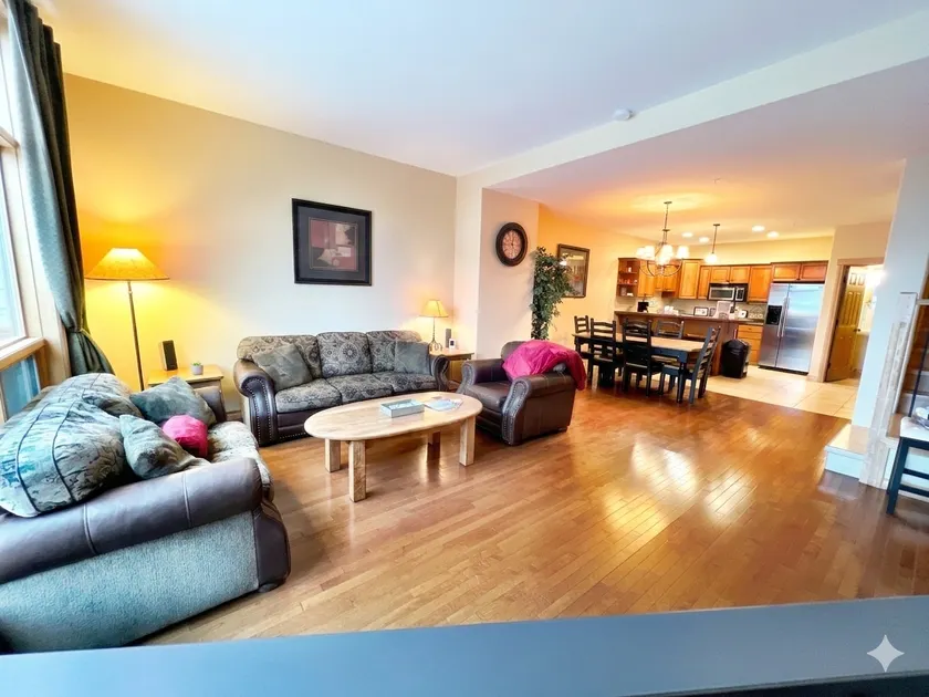 Alpine Retreat: 2BR Ski-In/Ski-Out Condo with Private Hot Tub - Image 1