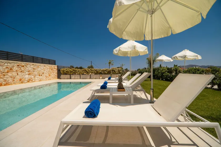Phaedra - Vacation house with private pool in Kounoupidiana, Crete - Image 1