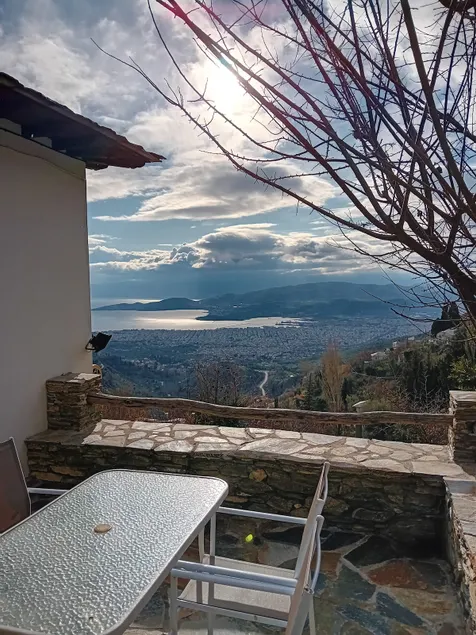 Endless View Country House - Image 1