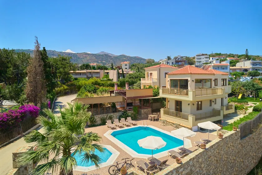 Family seaside Kladissos Villa with private heated pool! - Image 1