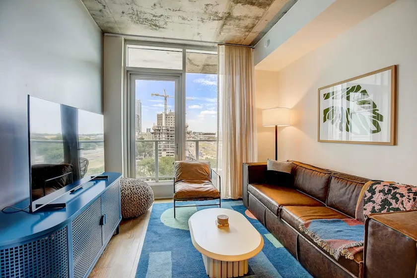 Walk Everywhere 1BR Natiivo Austin 11th-Floor - Image 1