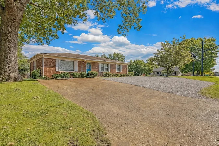 Pickwick Lake: Boat Parking & Dog-Friendly Duplex - Image 1