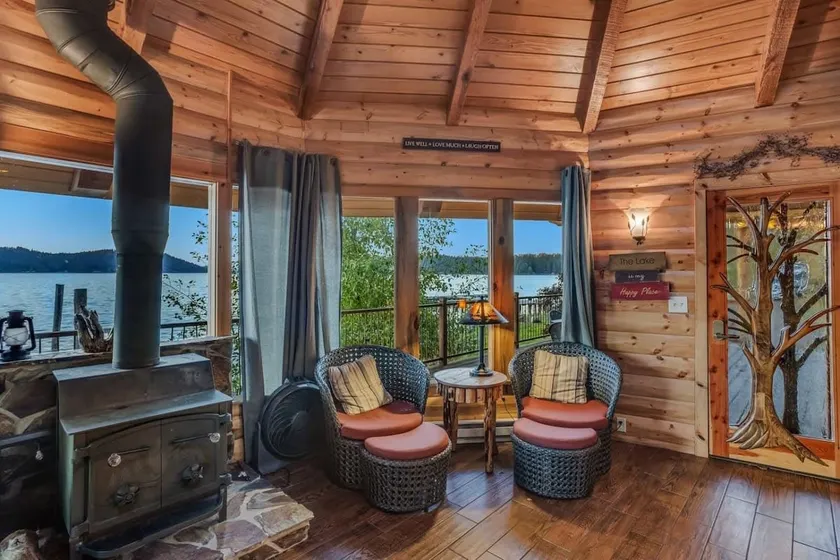 Lakeside Loft with Dock and Stunning Views - Image 1