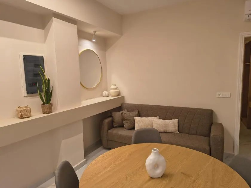 Muoi - One Bedroom Lux Residence - Image 1