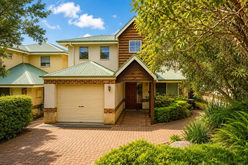 Old Dunsborough Winter Retreat - Image 1