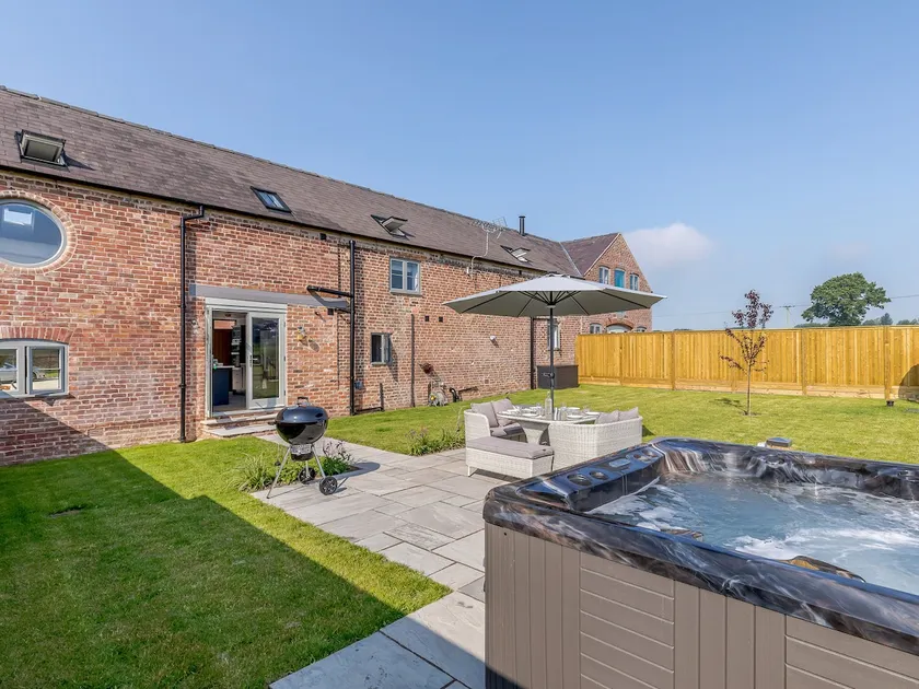 The Hayloft - UK34565 - Image 1