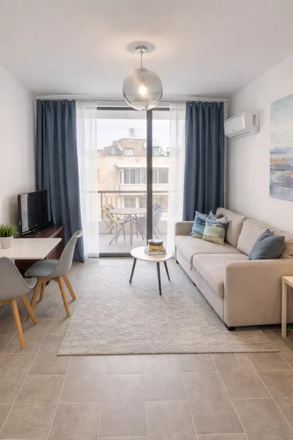 Antonia Sea View Suite - Image 1